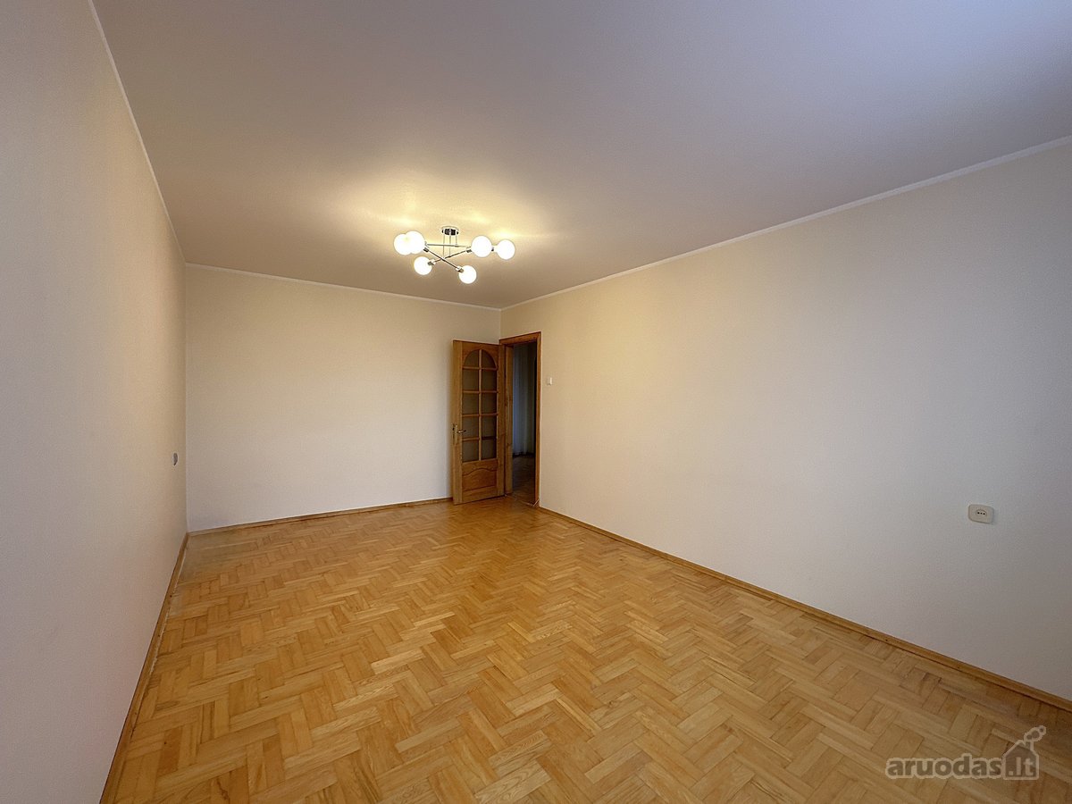 Parduodamas Erdvus 3 K. Butas Kniaudiškių G. - nuotraukos Nr. 16