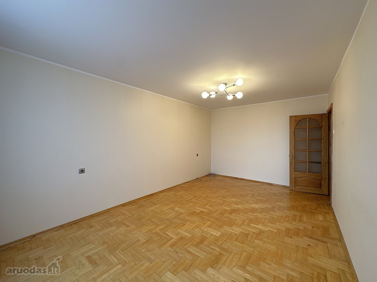 Parduodamas Erdvus 3 K. Butas Kniaudiškių G. - nuotraukos Nr. 17
