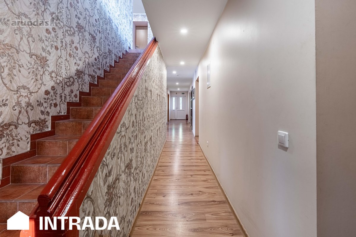Darbėnų Centre Parduodamas 485,71 M² Pastatų - nuotraukos Nr. 5