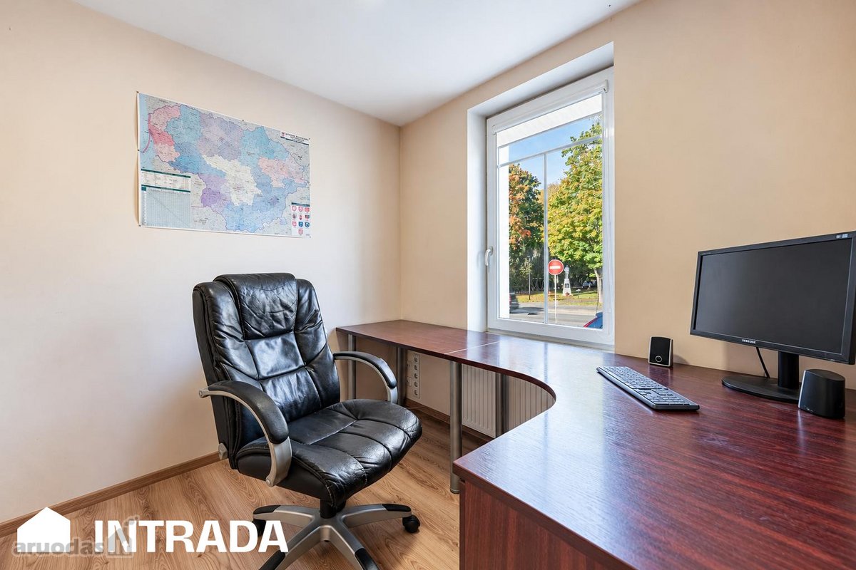 Darbėnų Centre Parduodamas 485,71 M² Pastatų - nuotraukos Nr. 17
