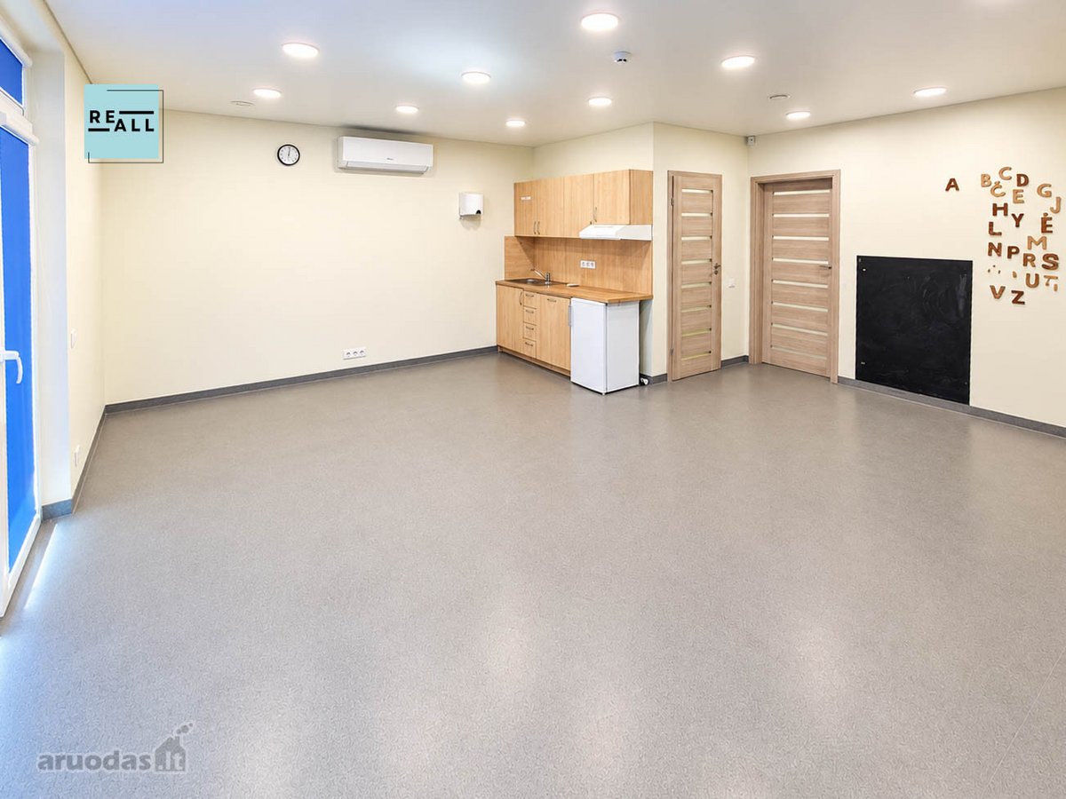 Nuomojamos Funkcionalios 300 M² Komercinės - nuotraukos Nr. 6