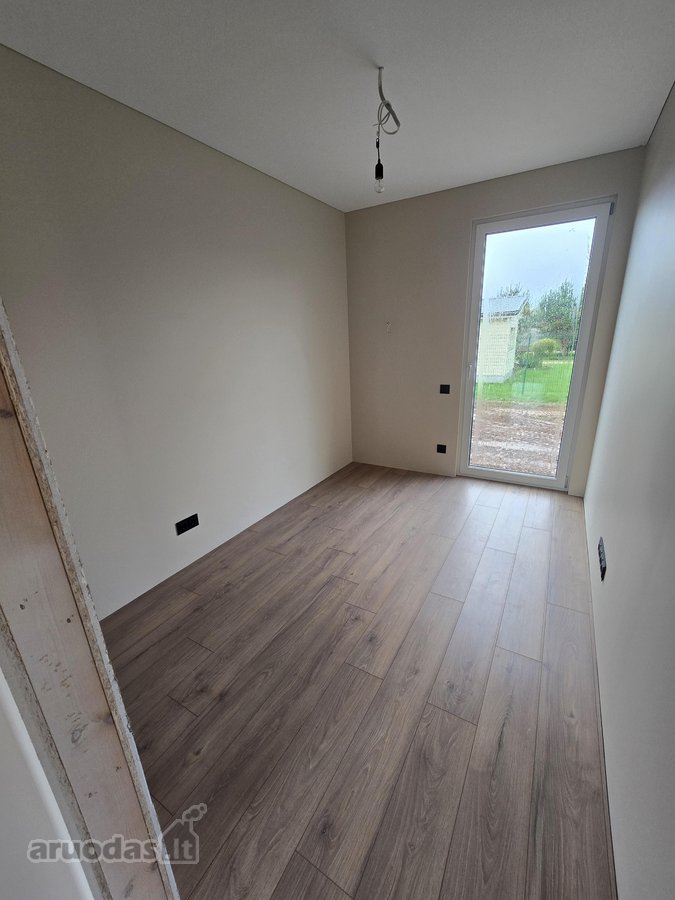 Parduodamas naujos statybos 50m2 karkasinis - nuotraukos Nr. 11