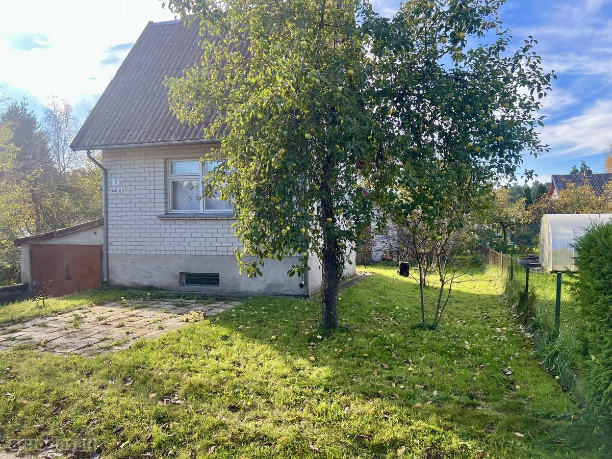 Parduodamas mūrinis dviejų aukštų sodo namas - nuotraukos Nr. 3