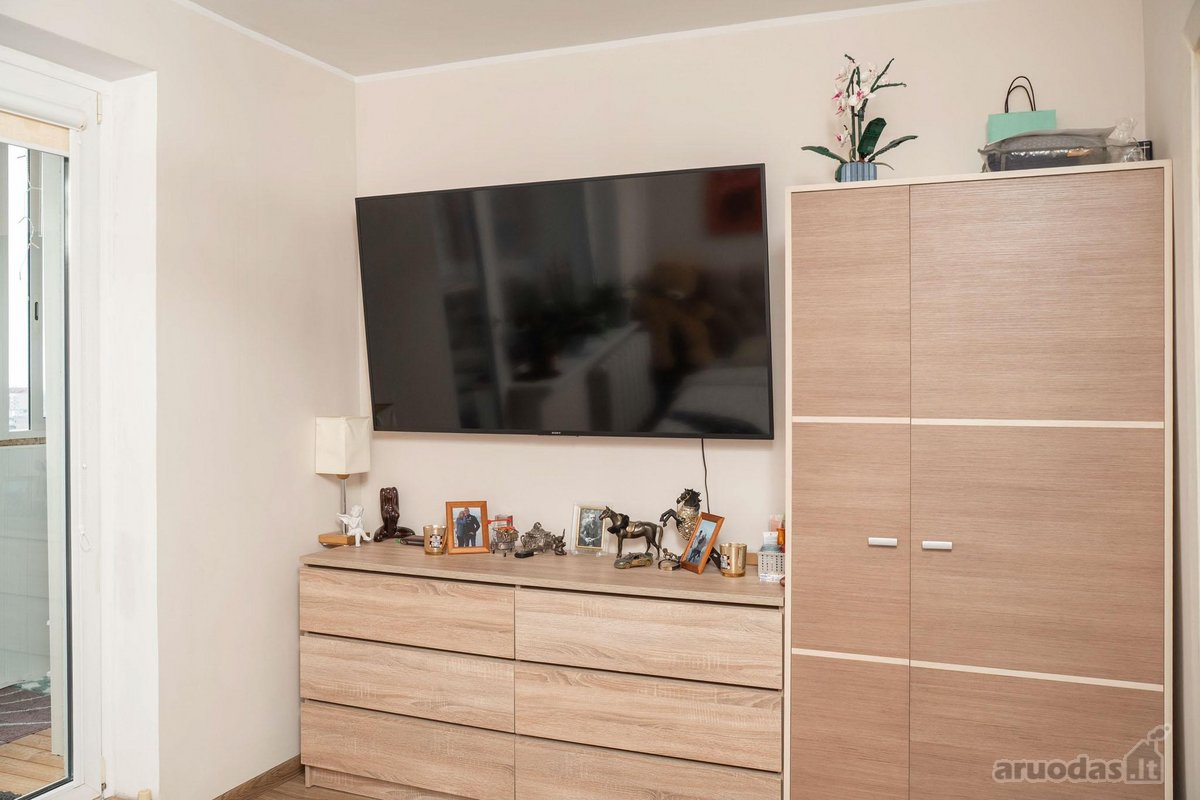 Parduodamas Erdvus, Šviesus 3 Kambarių Butas - nuotraukos Nr. 8