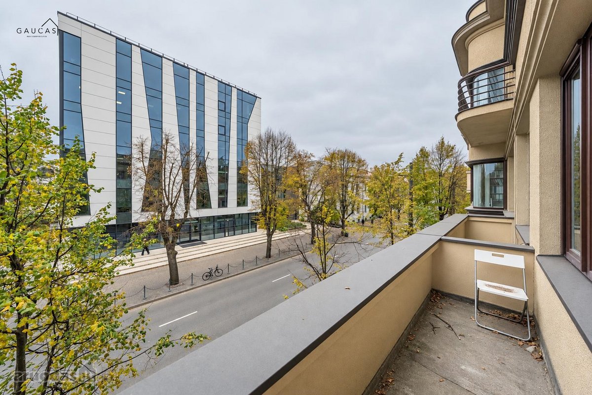 Parduodamas Erdvus 4 Kambarių Butas Su Dviem - nuotraukos Nr. 18