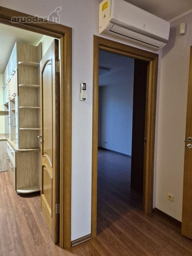 Parduodamas jaukus ir erdvus 3 kambarių butas - nuotraukos Nr. 6