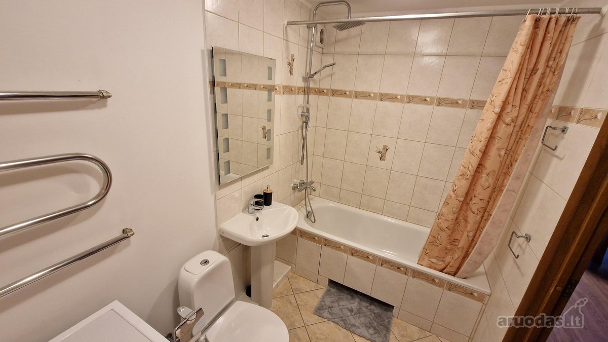 Parduodamas jaukus ir erdvus 3 kambarių butas - nuotraukos Nr. 13