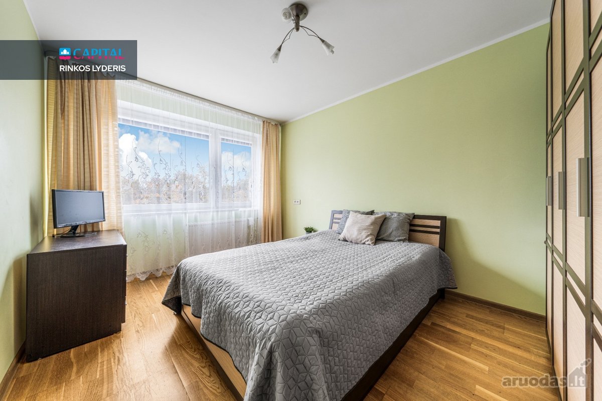 Suremontuotas Trijų Kambarių Butas Šalia - nuotraukos Nr. 2