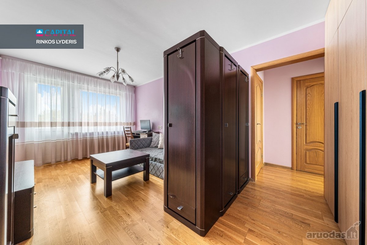Suremontuotas Trijų Kambarių Butas Šalia - nuotraukos Nr. 11