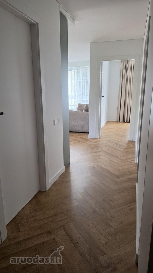 Jaukus ir šviesus 3 kambarių butas naujos - nuotraukos Nr. 17
