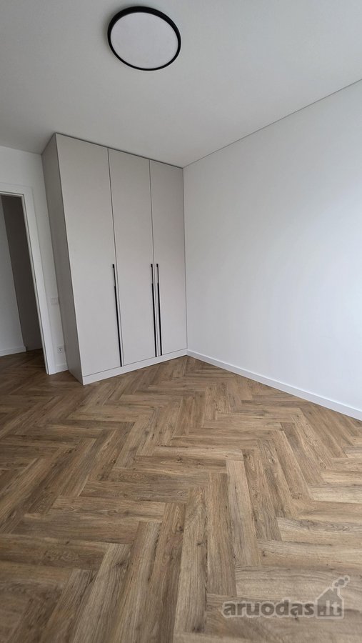 Jaukus ir šviesus 3 kambarių butas naujos - nuotraukos Nr. 19