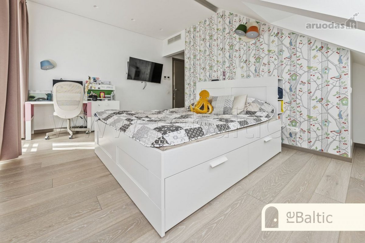 Prestižiniai 4 kambarių apartamentai - nuotraukos Nr. 15