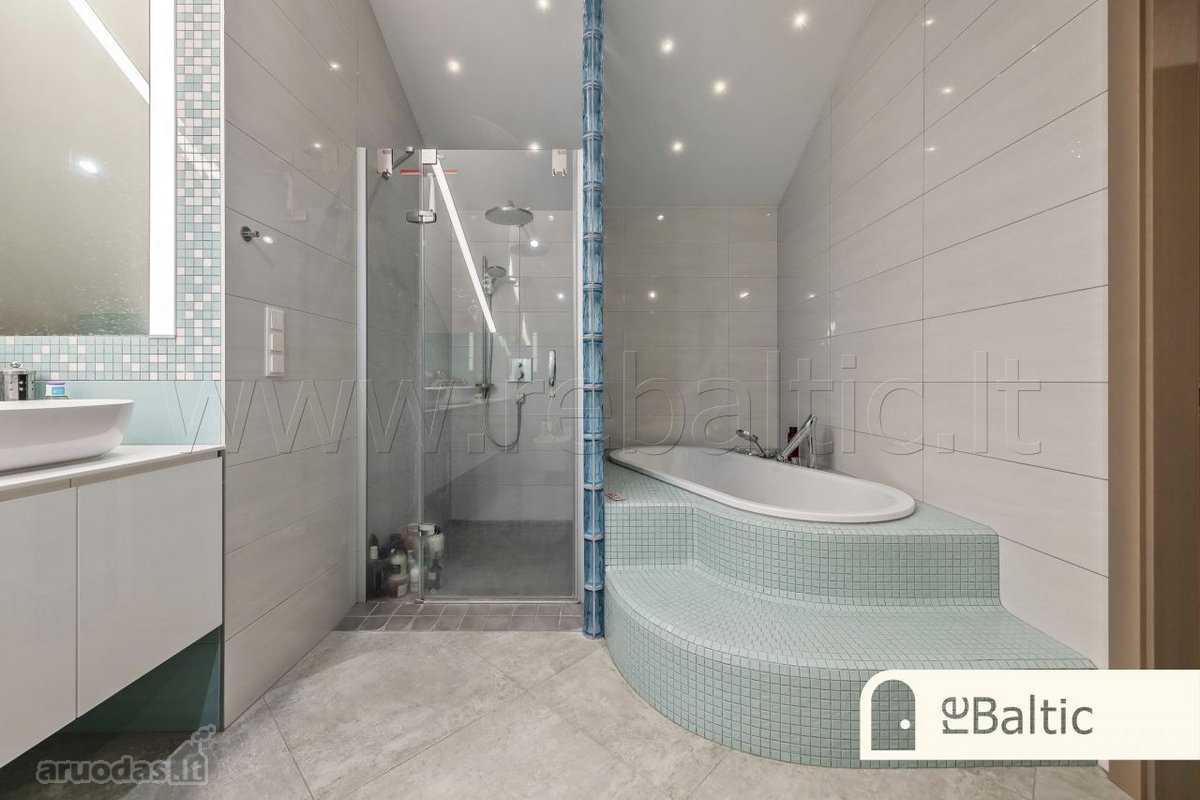 Prestižiniai 4 kambarių apartamentai - nuotraukos Nr. 19