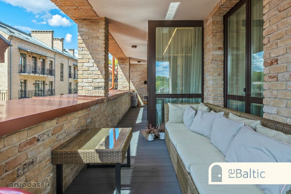 Prestižiniai 4 kambarių apartamentai - nuotraukos Nr. 28