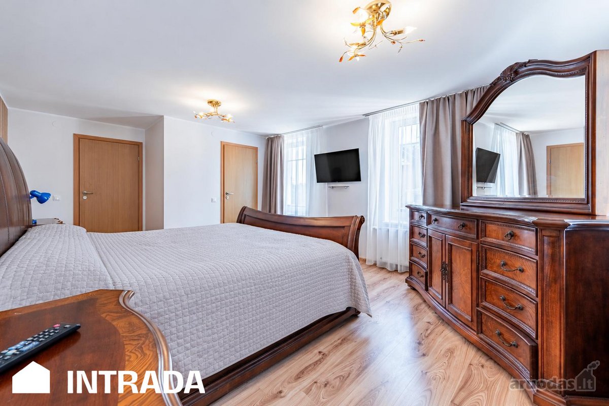Darbėnų Centre Parduodamas 485,71 M² Pastatų - nuotraukos Nr. 27
