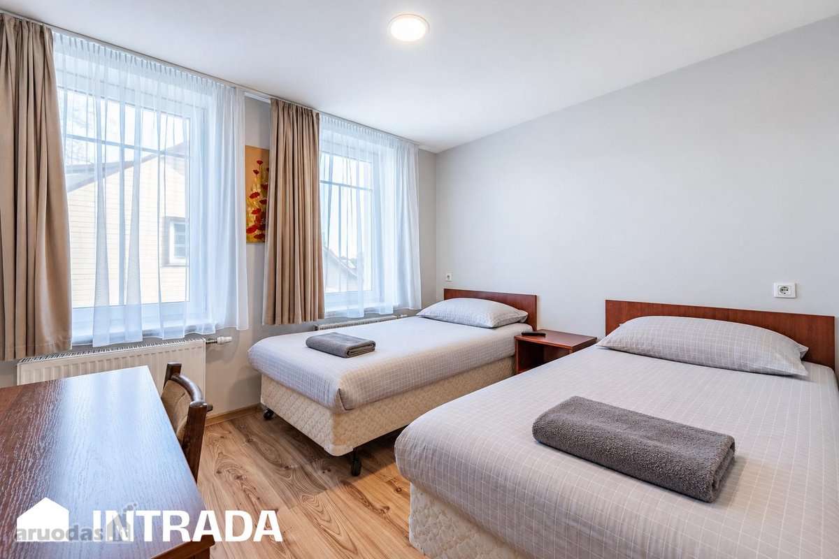Darbėnų Centre Parduodamas 485,71 M² Pastatų - nuotraukos Nr. 30