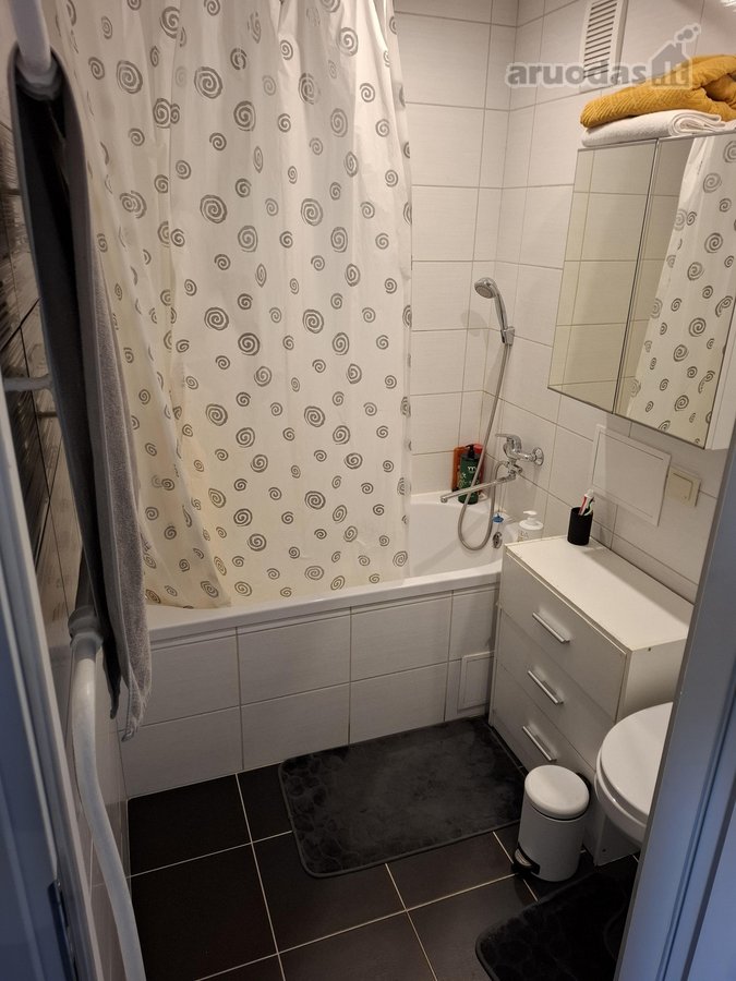 Parduodamas nedidelės kvadratūros perdarytas - nuotraukos Nr. 6