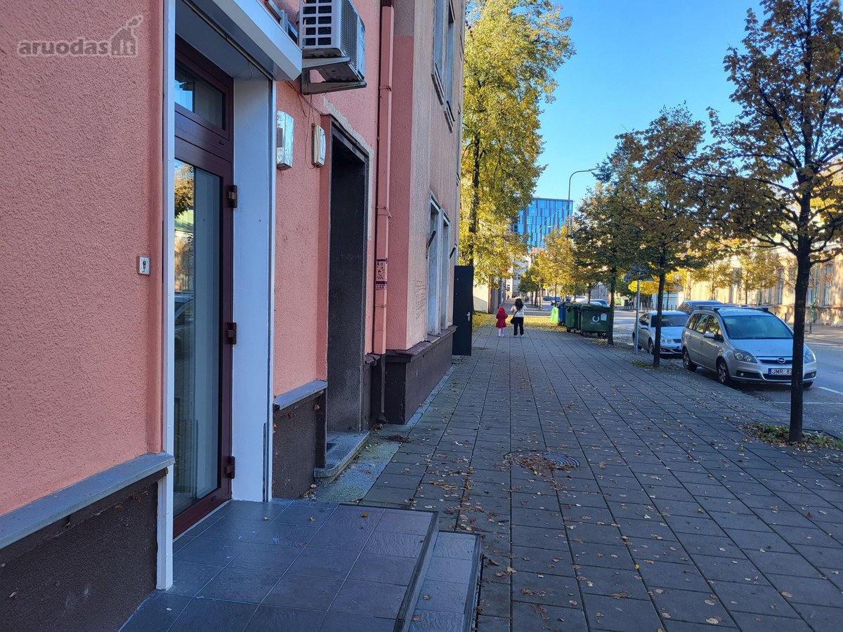 Išnuomojama 42,52 m² kavinė-kepyklėlė centre, - nuotraukos Nr. 2