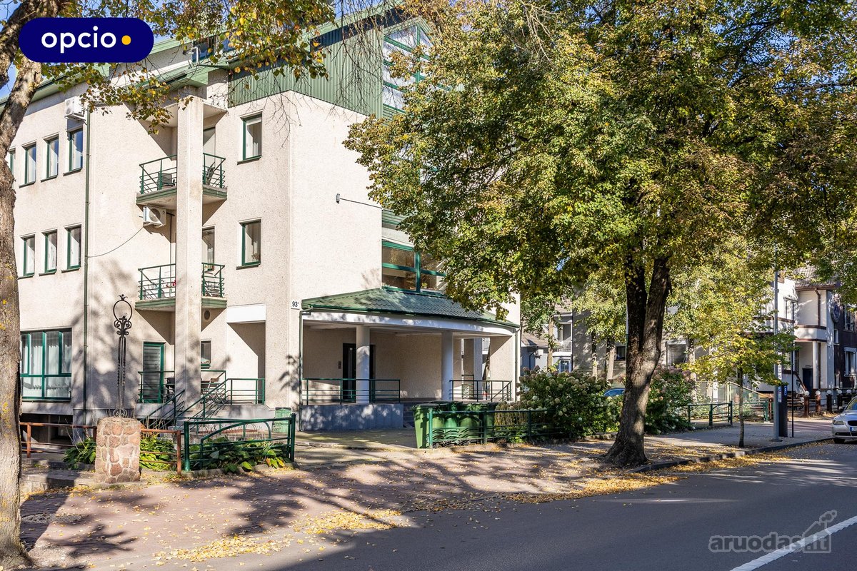 Parduodamas šiuolaikiškai įrengtas butas per - nuotraukos Nr. 39