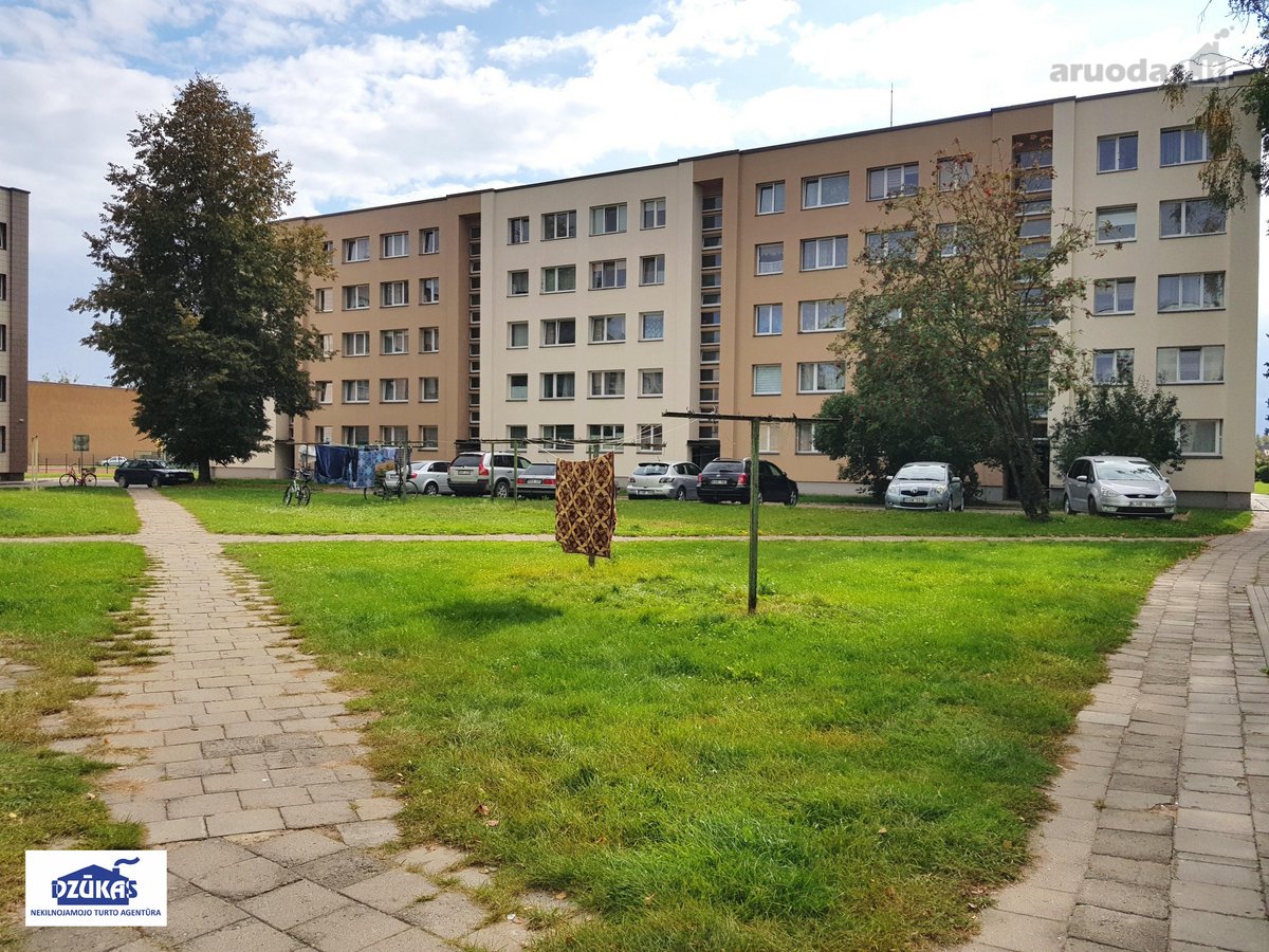 Parduodamas itin erdvus 4 kambarių butas - nuotraukos Nr. 2