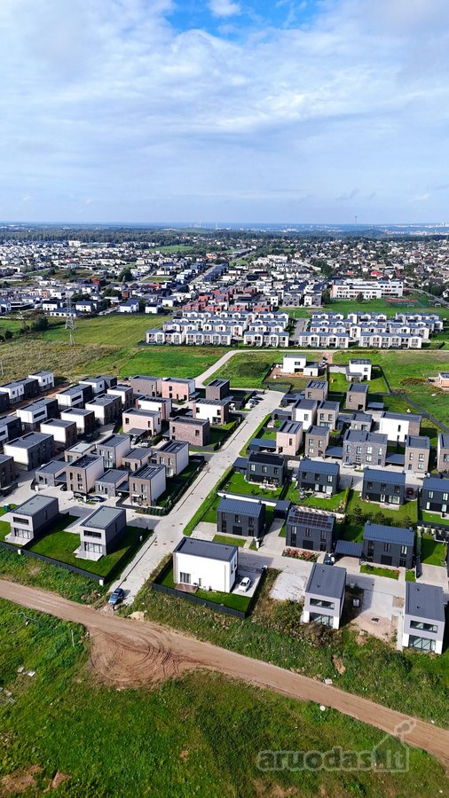 Parduodami net 4,28ha bendro ploto žemės - nuotraukos Nr. 2