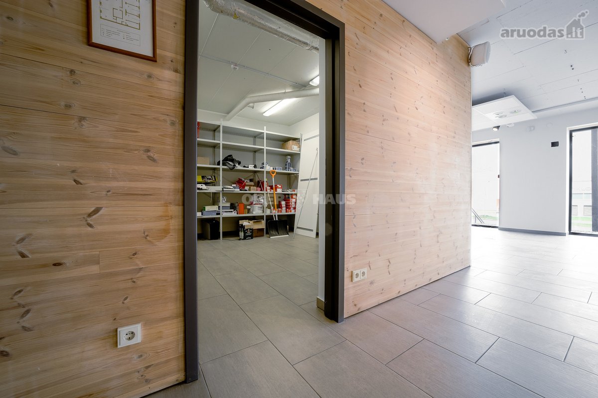 Išnuomojamos 248,14 m² prekybinės/biuro - nuotraukos Nr. 12