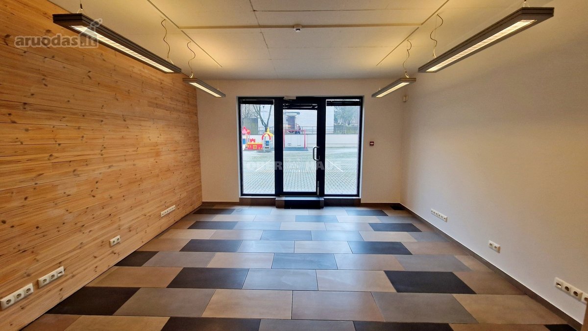 Išnuomojamos 248,14 m² prekybinės/biuro - nuotraukos Nr. 19