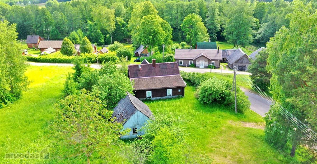 Parduodama puikiai įrengta sodyba su verslo - nuotraukos Nr. 9