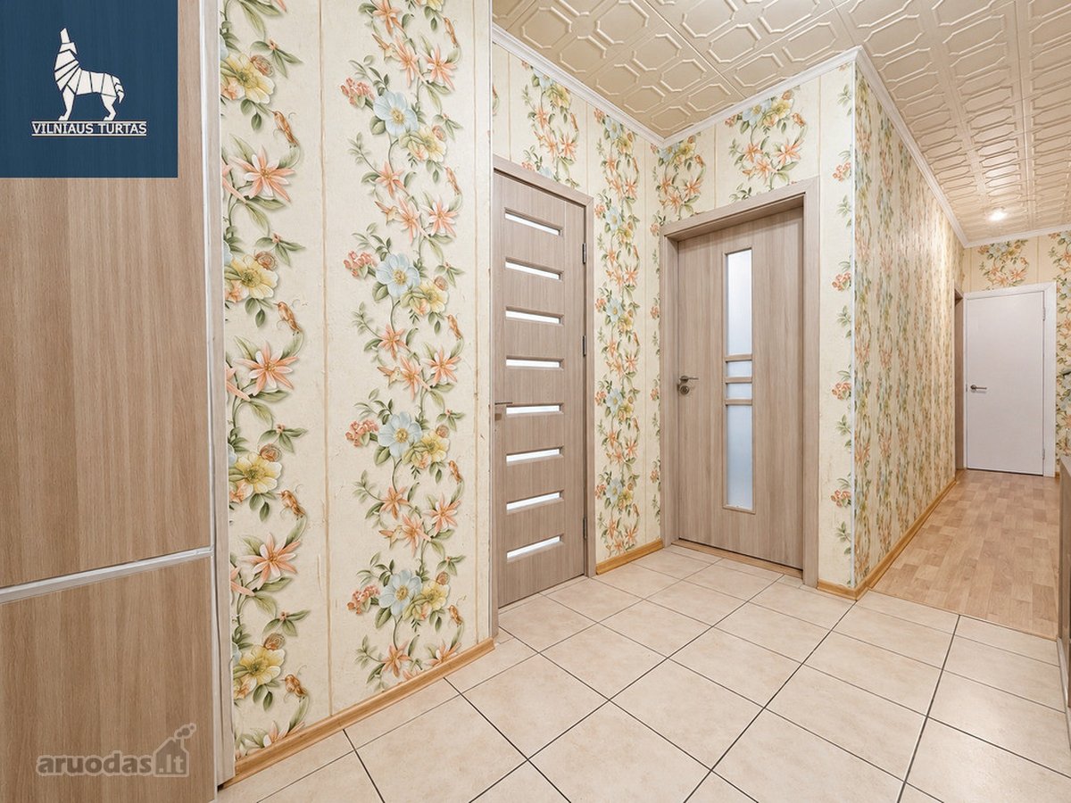 Parduodamas Erdvus 3 Kambarių Butas Su Dviem - nuotraukos Nr. 12