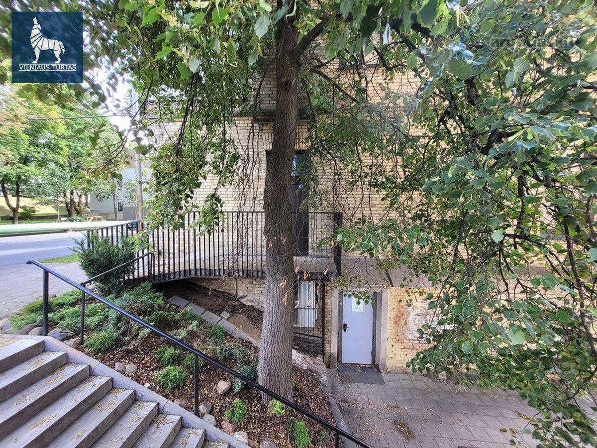 Nuomojamos 43,56 m² patalpos verslui ar - nuotraukos Nr. 3