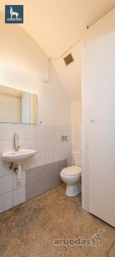 Nuomojamos 43,56 m² patalpos verslui ar - nuotraukos Nr. 13