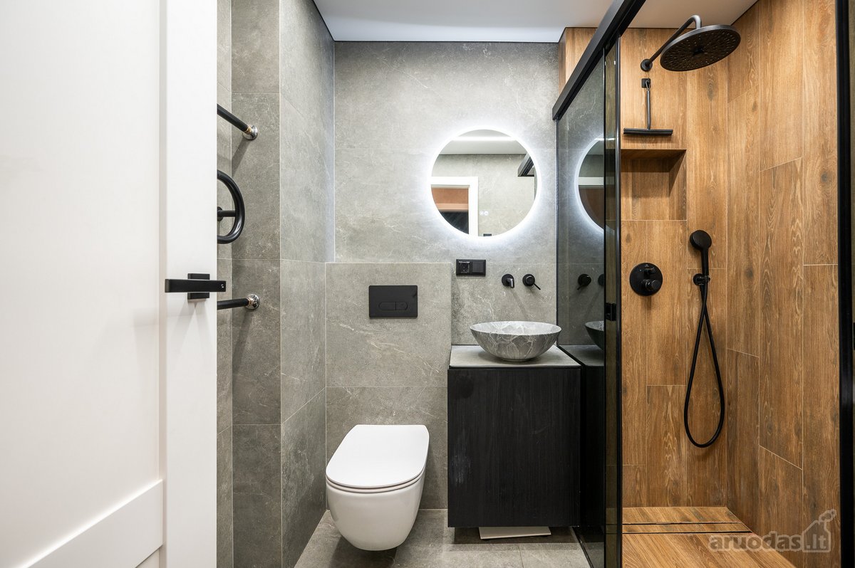 Parduodamas Gražiai Ir Moderniai Įrengtas 2 - nuotraukos Nr. 13