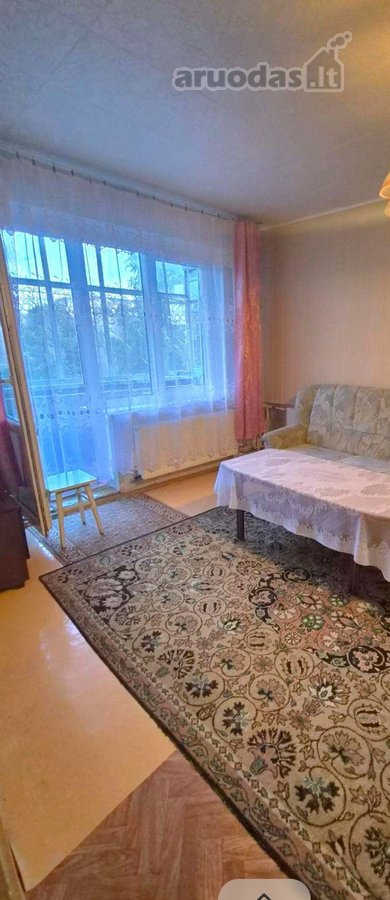 Parduodamas 2 kambarių butas su erdviu rūsiu - nuotraukos Nr. 3