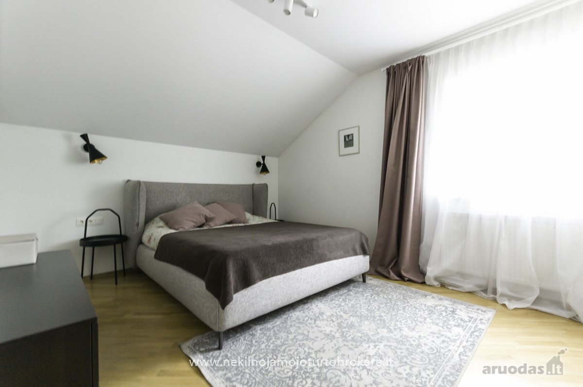 Parduodamas Erdvus 93,05 M² Keturių Kambarių - nuotraukos Nr. 8