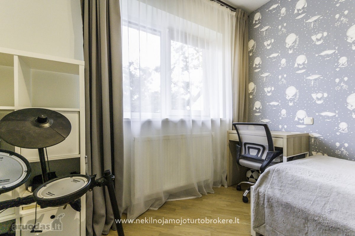 Parduodamas Erdvus 93,05 M² Keturių Kambarių - nuotraukos Nr. 15