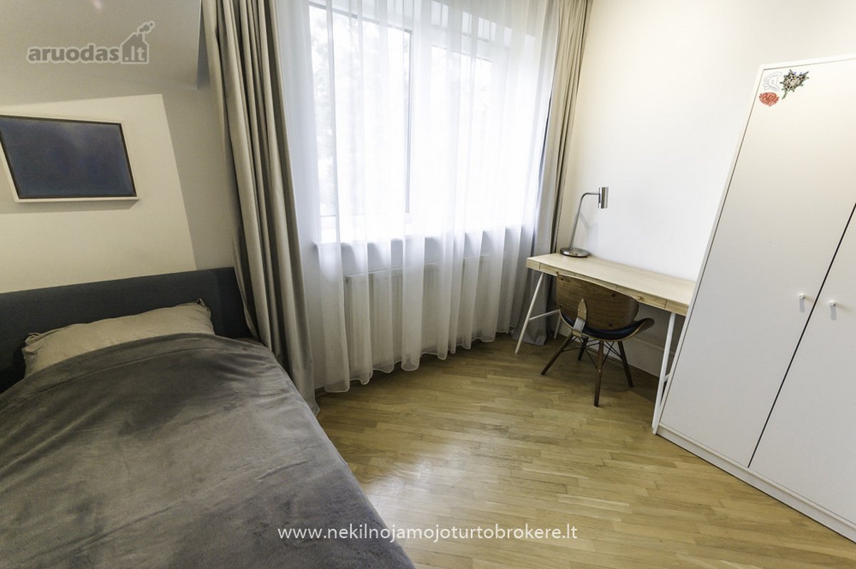 Parduodamas Erdvus 93,05 M² Keturių Kambarių - nuotraukos Nr. 19