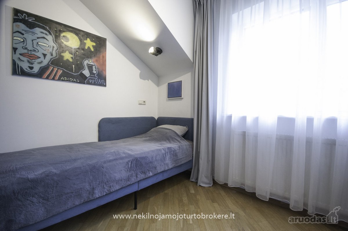 Parduodamas Erdvus 93,05 M² Keturių Kambarių - nuotraukos Nr. 17