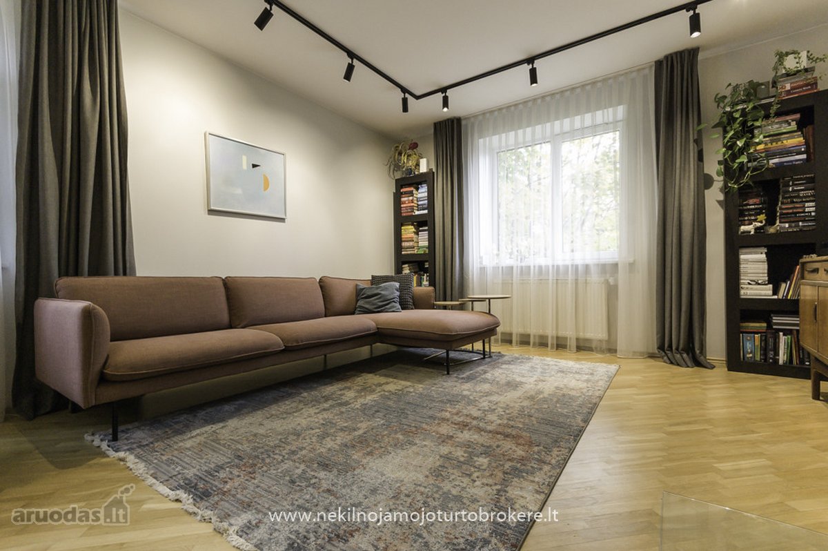 Parduodamas Erdvus 93,05 M² Keturių Kambarių - nuotraukos Nr. 2