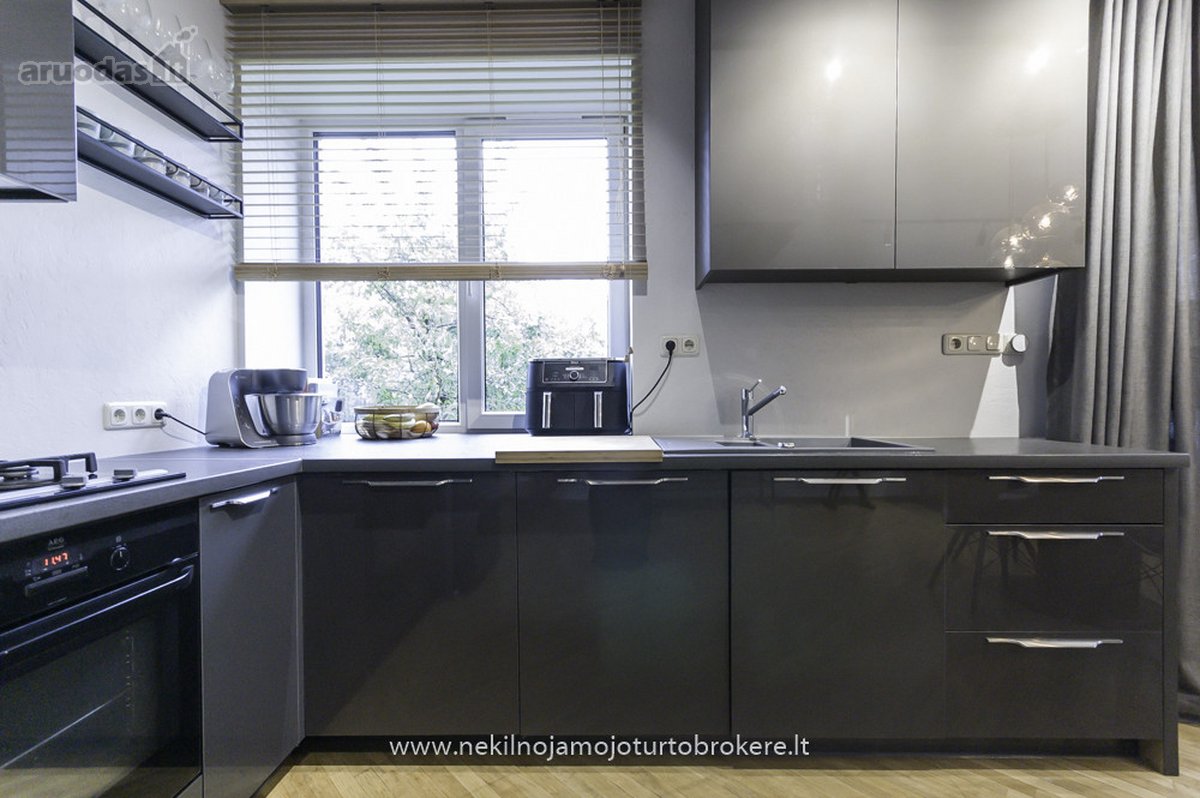 Parduodamas Erdvus 93,05 M² Keturių Kambarių - nuotraukos Nr. 34