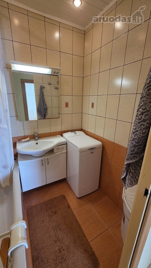 Išnuomojamas jaukus ir erdvus 3 kambarių butas. - nuotraukos Nr. 17