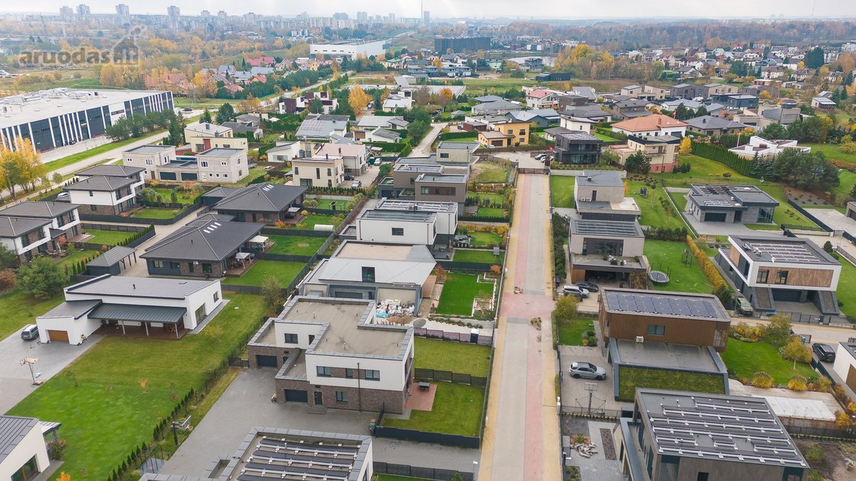 Vaizdingoje Vilniaus vietoje, prie tvenkinio, - nuotraukos Nr. 60