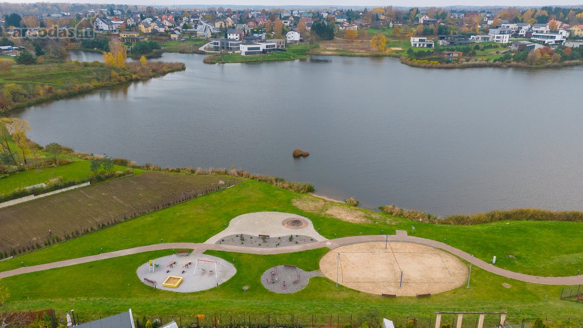 Vaizdingoje Vilniaus vietoje, prie tvenkinio, - nuotraukos Nr. 63