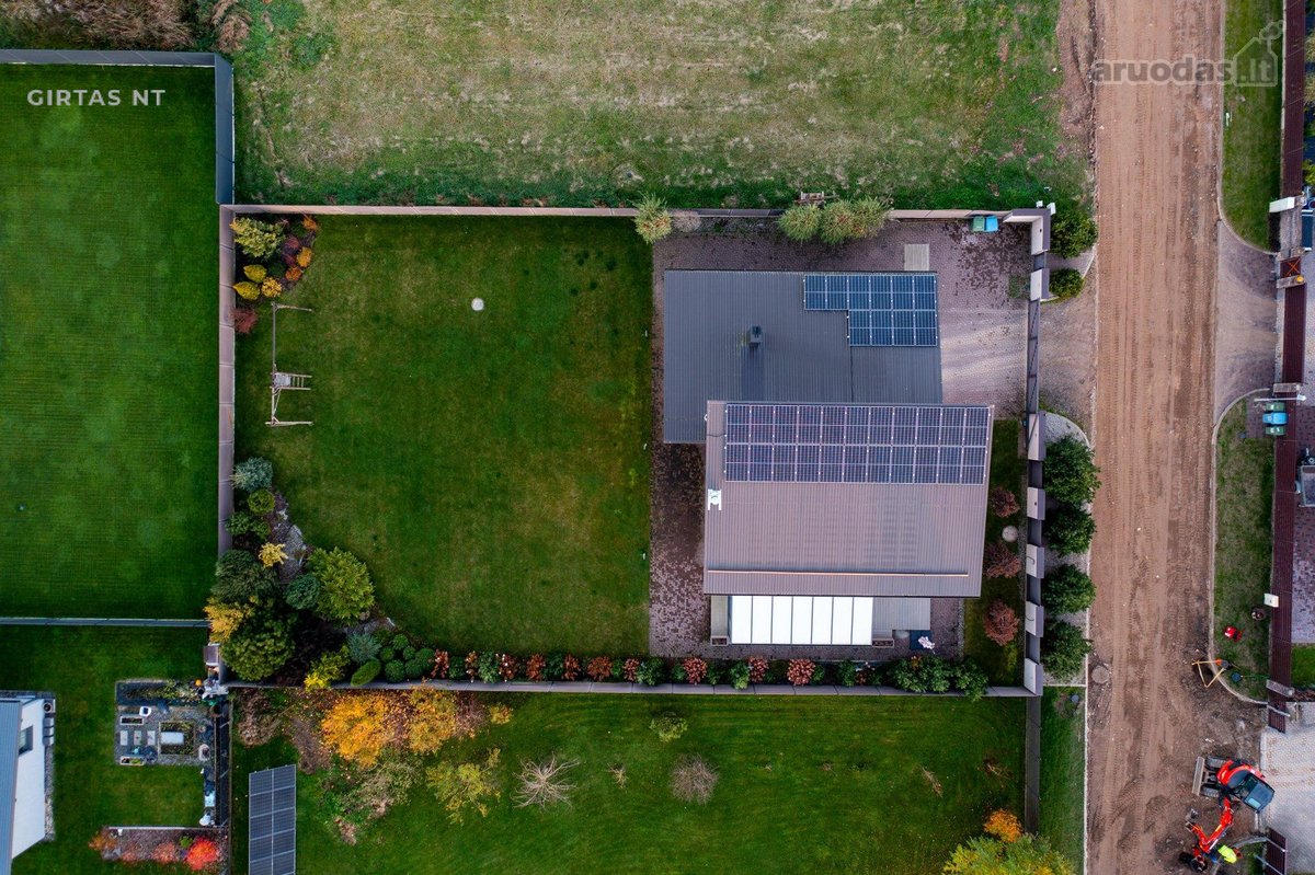 Įrengtas 180 m² namas Rokuose, 10,36 a sklype - nuotraukos Nr. 16