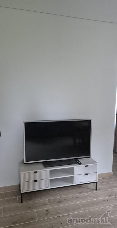 Parduodamas naujai įrengtas 3 kambarių butas - nuotraukos Nr. 7