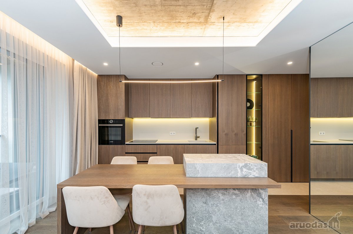 Parduodamas moderniai įrengtas 3-jų kambarių - nuotraukos Nr. 8