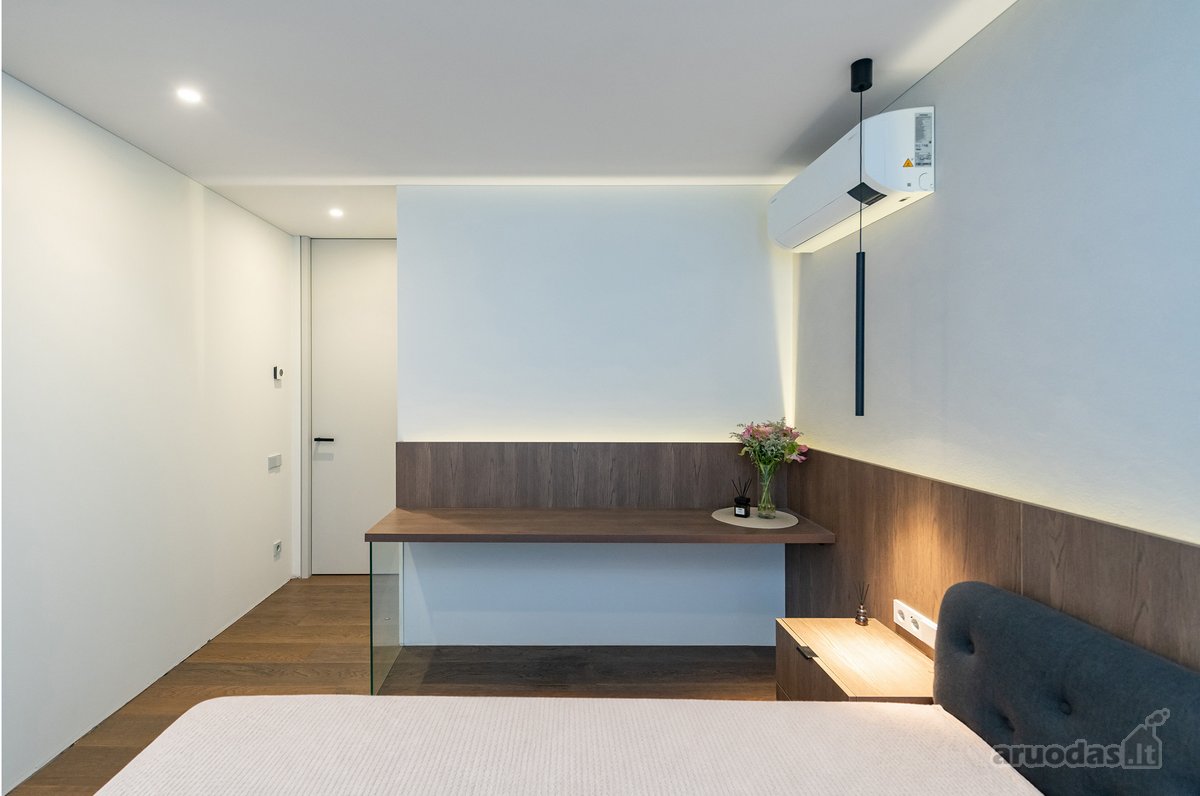 Parduodamas moderniai įrengtas 3-jų kambarių - nuotraukos Nr. 14