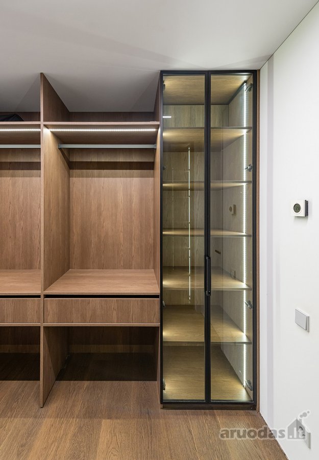 Parduodamas moderniai įrengtas 3-jų kambarių - nuotraukos Nr. 18
