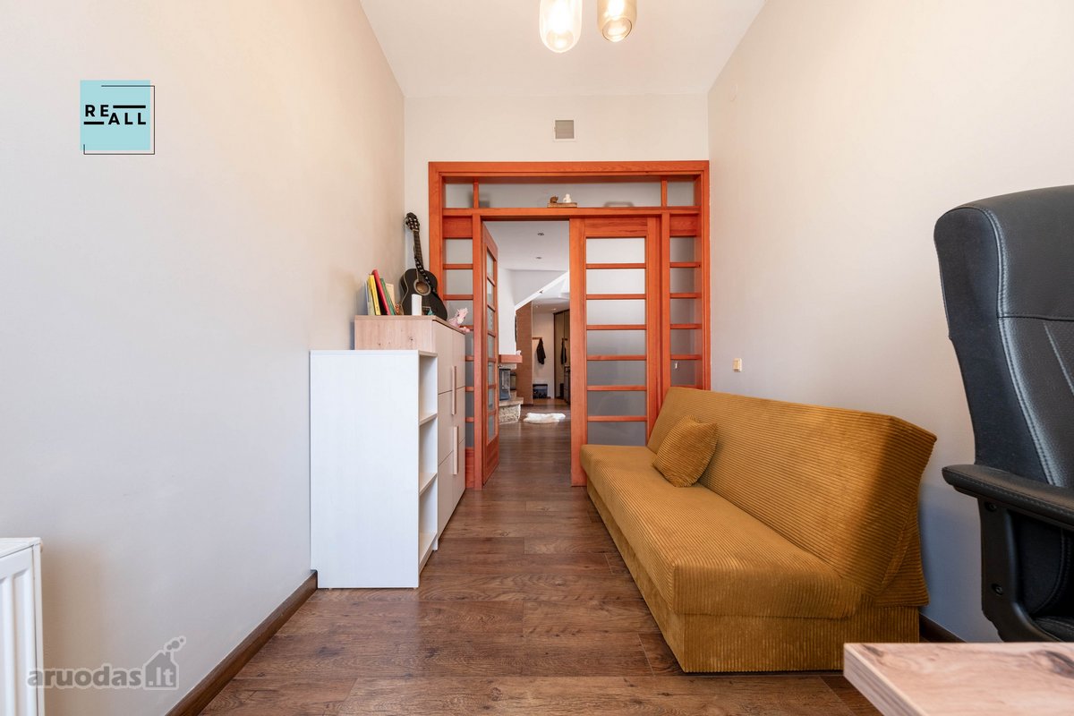 Parduodamas Erdvus 4 Kambarių Butas Karklėje, - nuotraukos Nr. 9