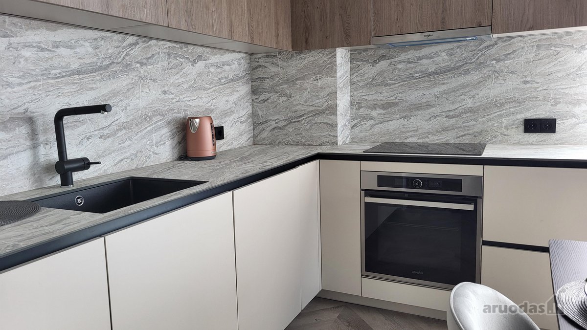 Išskirtinis 4 Kambarių Butas Su Dviem - nuotraukos Nr. 6