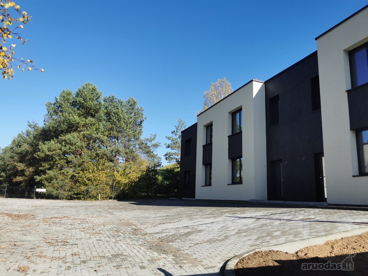 Erdvus 98 M² Butas Per Du Aukštus Pilaitėje  - nuotraukos Nr. 2